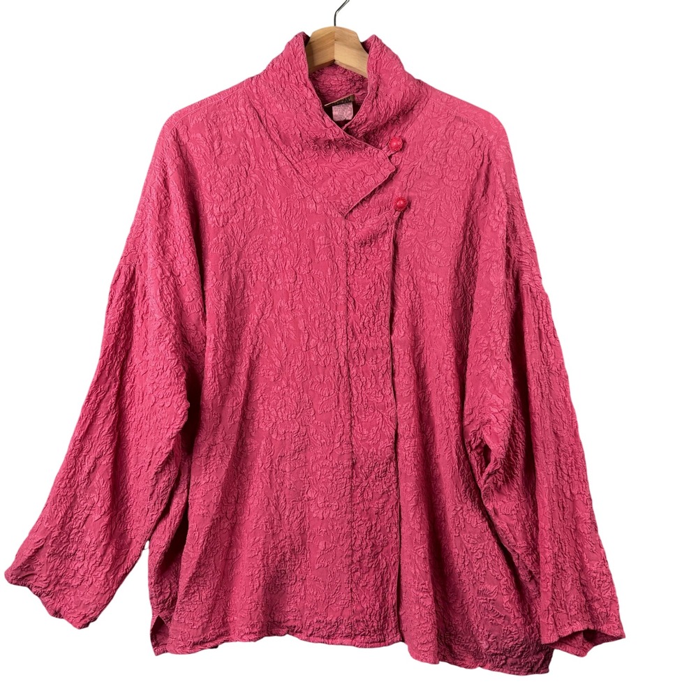 URU Pink 100% Silk Crinkle Floral Jacquard Asymmetric Button Jacket Lagenlook